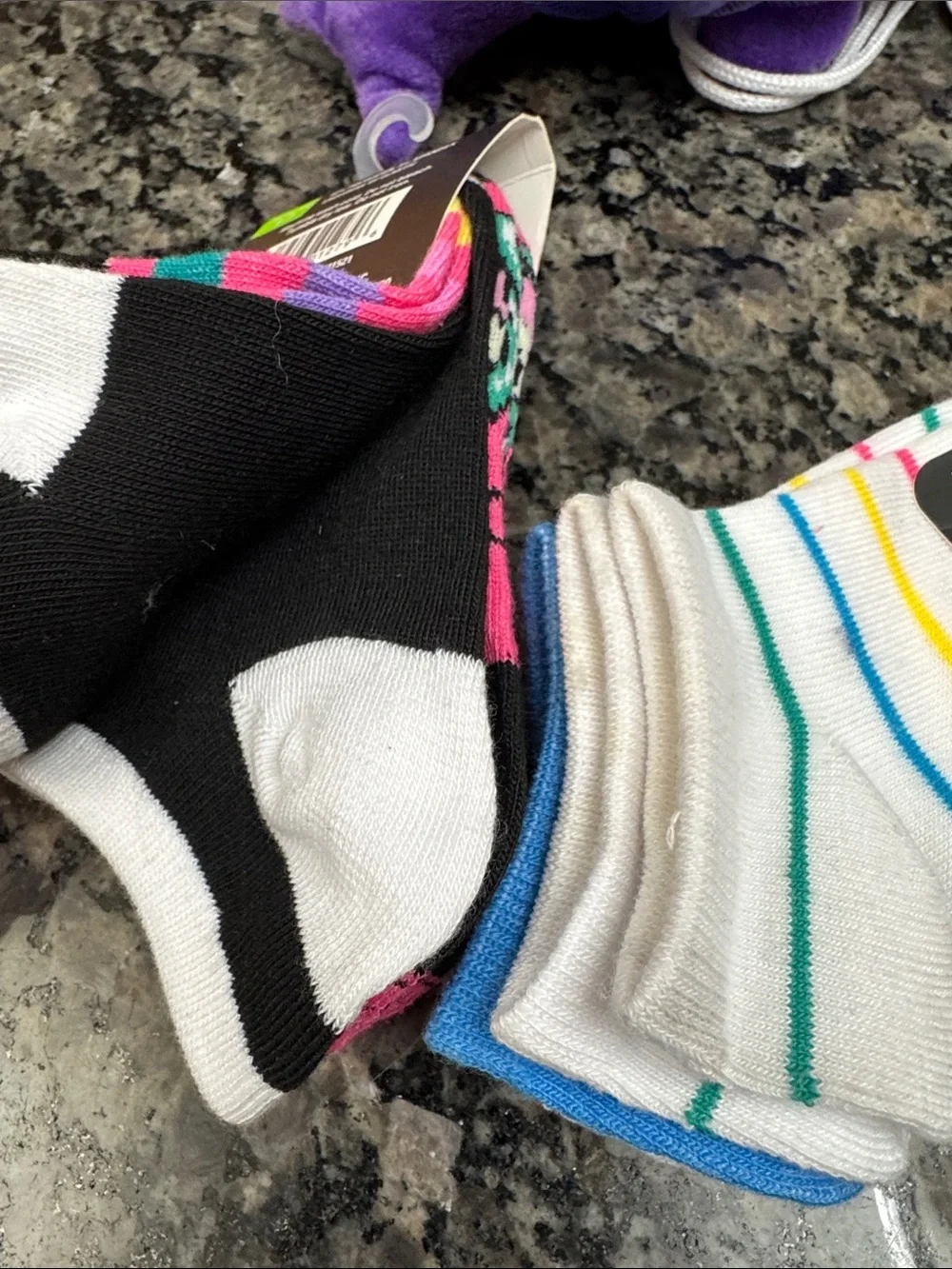 Beverly Hills Polo Club girls socks and bath sponge NWT shoe size 1-7